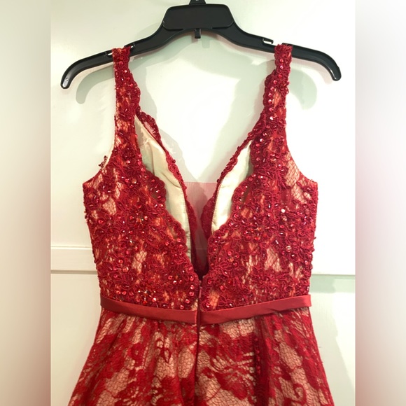 Royal Queen Short Cocktail Dress - Picture 4 of 6